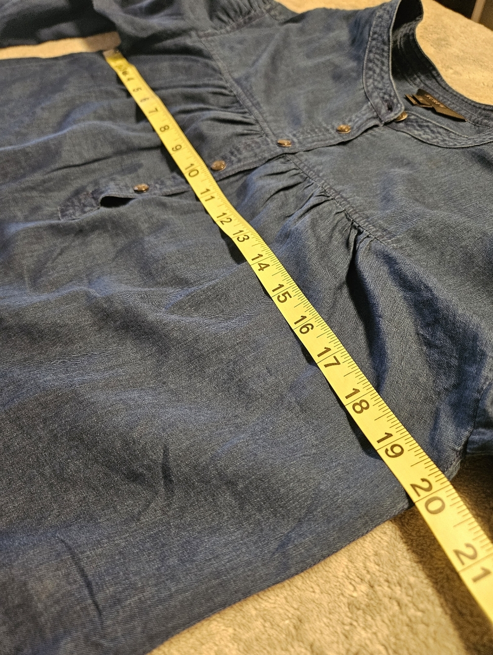J Crew Denim Chambray Long Sleeve Lightweight Popover Shirt Size 8 - Picture 8 of 11